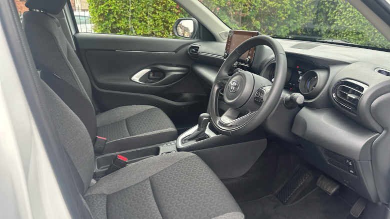 Toyota Yaris Cross 1.5 Hybrid Icon 5dr CVT Hybrid Estate